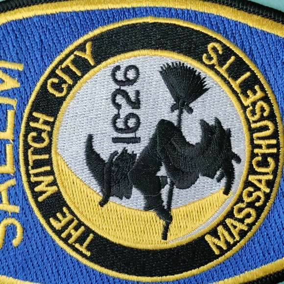 SALEM🧹 WITCH🧙♀️🪄PATCH💫BIG POLICE PATCH 1626🧹THE WITCH CITY MASSACHUSETTS - Picture 2 of 5